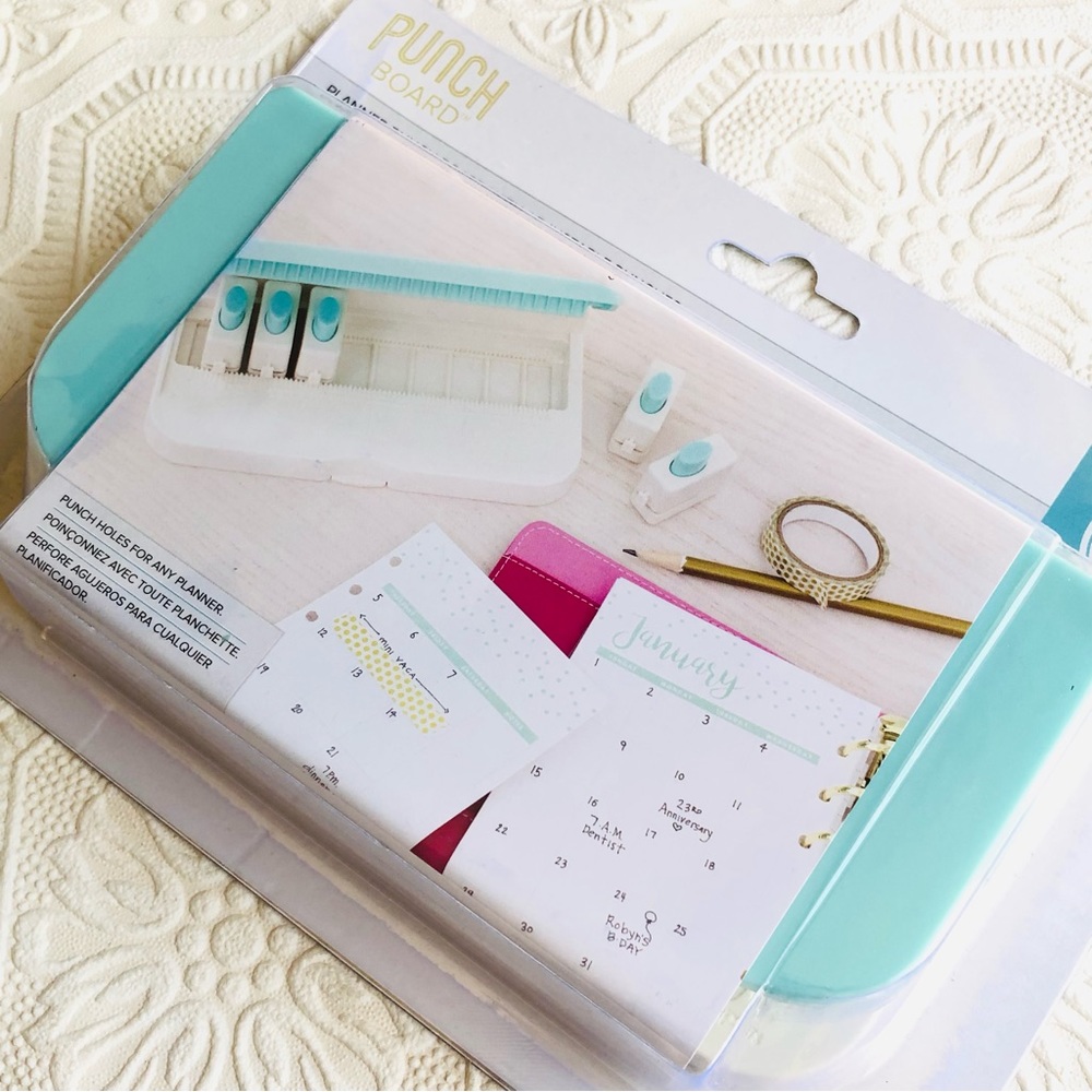 We R Memory Keepers Punch Board 6 pc - Picture 4 of 10